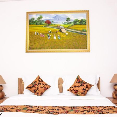 Santi Homestay Canggu Dış mekan fotoğraf