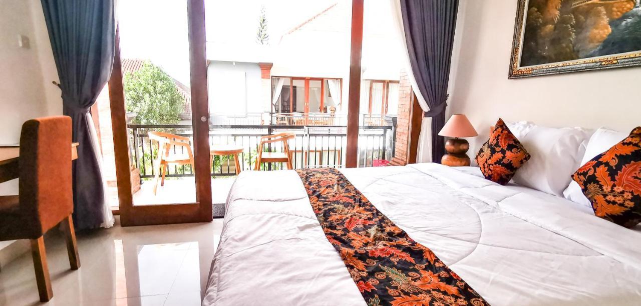 Santi Homestay Canggu Dış mekan fotoğraf