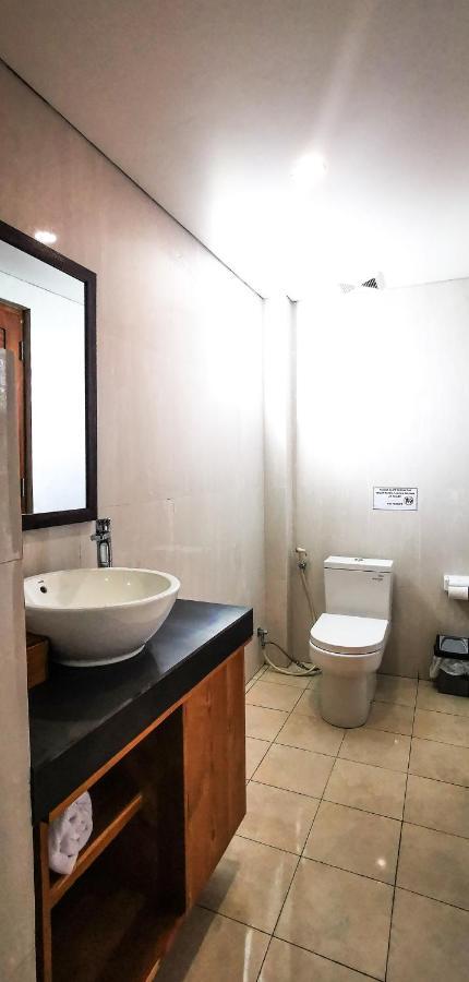 Santi Homestay Canggu Dış mekan fotoğraf